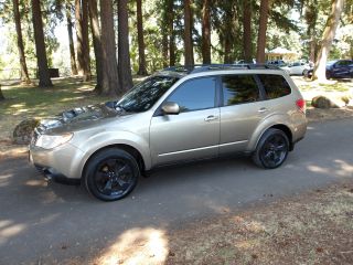 Image of 2009 SUBARU FORESTER