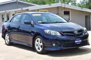 Image of 2011 TOYOTA COROLLA