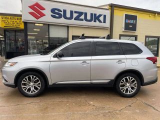 2016 MITSUBISHI OUTLANDER SE