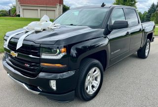 Image of 2017 CHEVROLET SILVERADO 1500 CREW CAB Z71 LT PICKUP 4D 5 3/4 FT