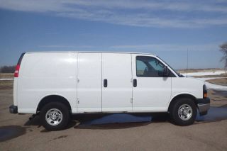 2019 CHEVROLET EXPRESS 2500 BASE