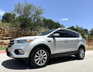 Image of 2017 FORD ESCAPE FWD