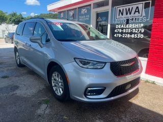 Image of 2022 CHRYSLER PACIFICA