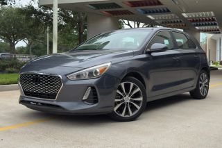 Image of 2018 HYUNDAI ELANTRA GT