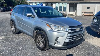 Image of 2019 TOYOTA HIGHLANDER