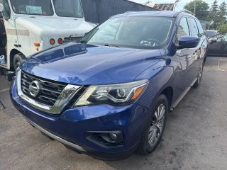 2018 NISSAN PATHFINDER SV