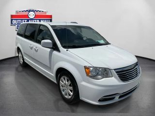 Image of 2014 CHRYSLER TOWN & COUNTRY