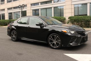 Image of 2019 TOYOTA CAMRY