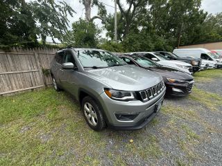 Image of 2018 JEEP COMPASS