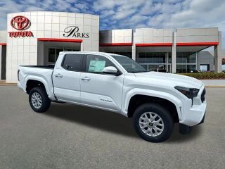 2025 TOYOTA TACOMA DOUBLE CAB SR5 PICKUP 4D 5 FT