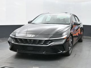 Image of 2024 HYUNDAI ELANTRA LIMITED SEDAN 4D