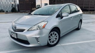 Image of 2013 TOYOTA PRIUS V