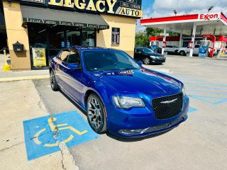 Image of 2018 CHRYSLER 300