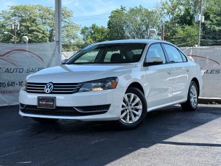 Image of 2013 VOLKSWAGEN PASSAT