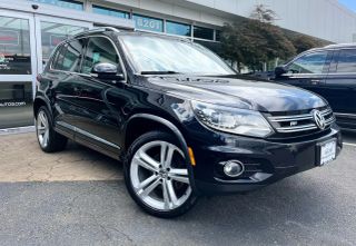 2015 VOLKSWAGEN TIGUAN SUV 4-CYL, TURBO, 2.0 LITER 2.0T R-LINE 4MOTION SPORT UTILITY 4D at Panda Autos - used cars for sale in Vienna, VA.