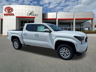 2025 TOYOTA TACOMA DOUBLE CAB SR5 PICKUP 4D 5 FT