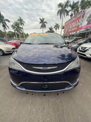 2019 CHRYSLER PACIFICA TOURING L