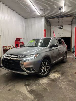 2016 MITSUBISHI OUTLANDER SE