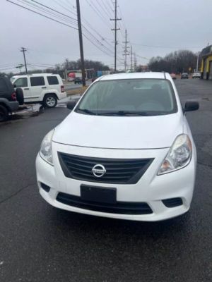 2014 NISSAN VERSA S PLUS