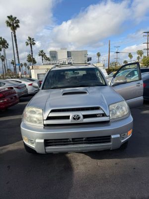 2005 TOYOTA 4RUNNER SR5