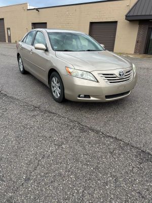 2009 TOYOTA CAMRY LE