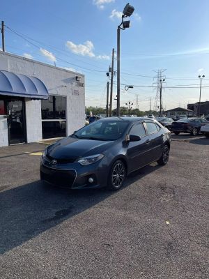 2016 TOYOTA COROLLA S