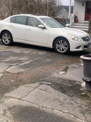 2012 INFINITI G G37X LIMITED EDITION
