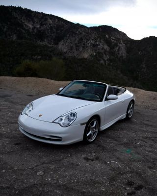 2002 PORSCHE 911 CARRERA 4