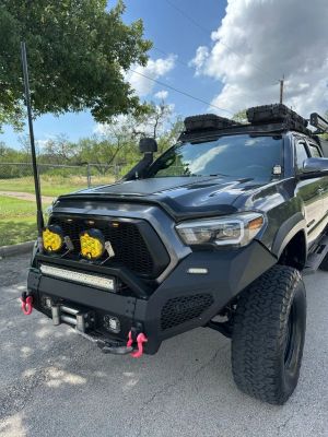 2016 TOYOTA TACOMA SR5