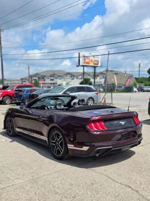 2018 FORD MUSTANG PREMIUM