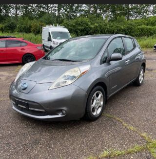 2015 NISSAN LEAF SV