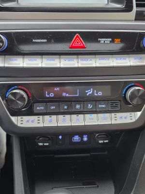 2019 HYUNDAI SONATA LIMITED