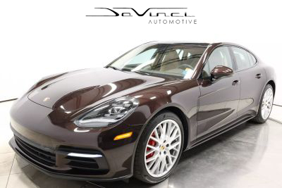 2017 Porsche Panamera - Image 1