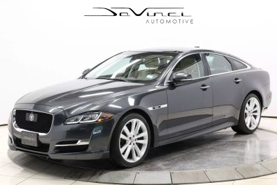 2017 Jaguar Xj - Image 1