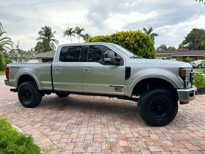 2021 FORD F250 SUPER DUTY CREW CAB PICKUP V8, TURBO DIESEL, 6.7 LITER LARIAT PICKUP 4D 6 3/4 FT