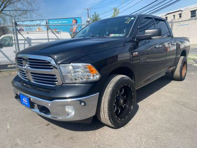 2015 RAM 1500 CREW CAB PICKUP BLACK AUTOMATIC - Auto Spot