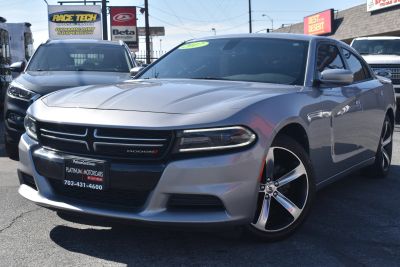 2017 Dodge Charger - Image 1