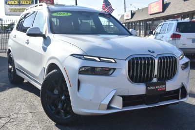 2023 Bmw X7 - Image 1