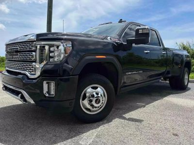 2021 GMC SIERRA 3500 HD CREW CAB PICKUP V8, TURBO DIESEL, 6.6 LITER DENALI PICKUP 4D 8 FT