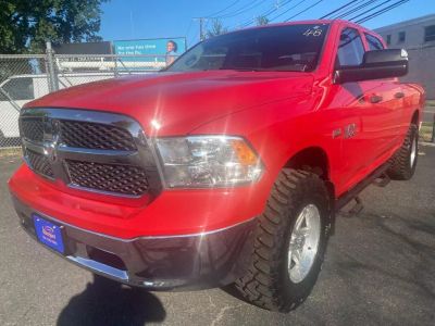 2015 RAM 1500 CREW CAB PICKUP RED AUTOMATIC - Auto Spot