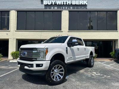 2017 FORD F250 SUPER DUTY CREW CAB PICKUP V8, TURBO DIESEL, 6.7L PLATINUM PICKUP 4D 6 3/4 FT
