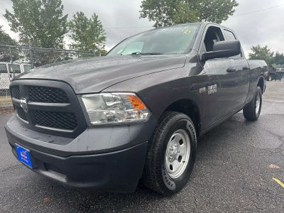 2016 RAM 1500 QUAD CAB PICKUP GRAY AUTOMATIC - Auto Spot