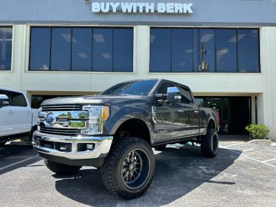 2017 FORD F250 SUPER DUTY CREW CAB PICKUP V8, TURBO DIESEL, 6.7L LARIAT PICKUP 4D 6 3/4 FT