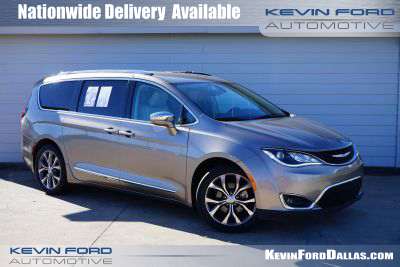 2017 CHRYSLER PACIFICA VAN V6, 3.6 LITER LIMITED MINIVAN 4D