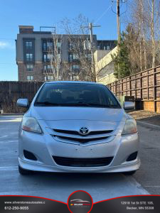 2007 Toyota Yaris - Image 1
