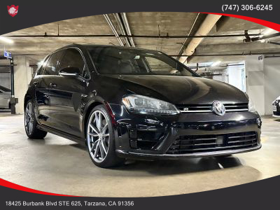 2017 Volkswagen Golf R - Image 1