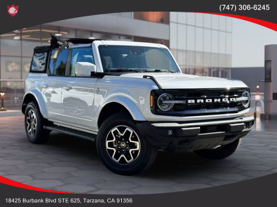 2022 Ford Bronco - Image 1