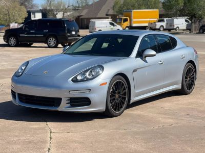 2014 Porsche Panamera - Image 1