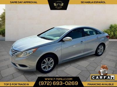 2012 Hyundai Sonata - Image 1