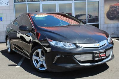 2017 Chevrolet Volt - Image 1